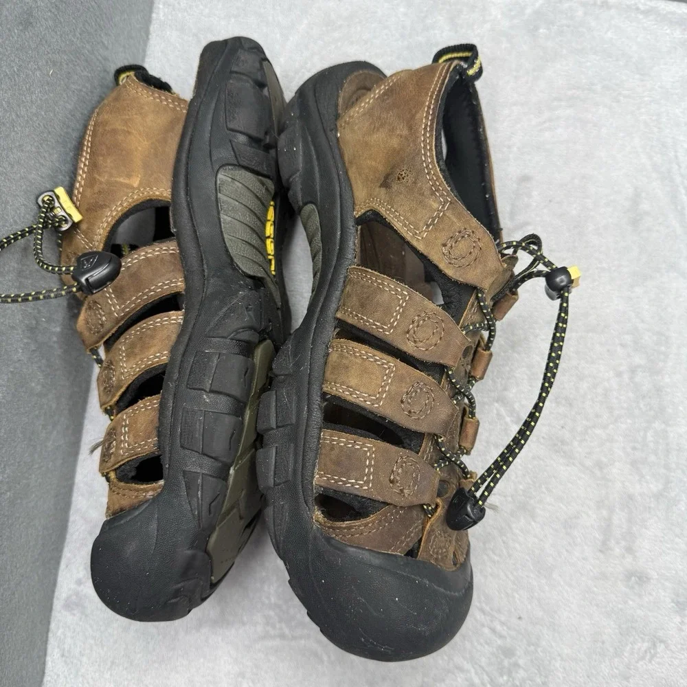KEEN Newport Men Size 8.5 Brown Leather Waterproof Hiking Water Sandals 1001870